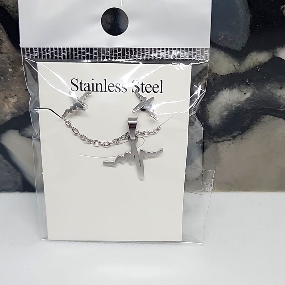 Stainless Steel Heartbeat Necklace/earrings